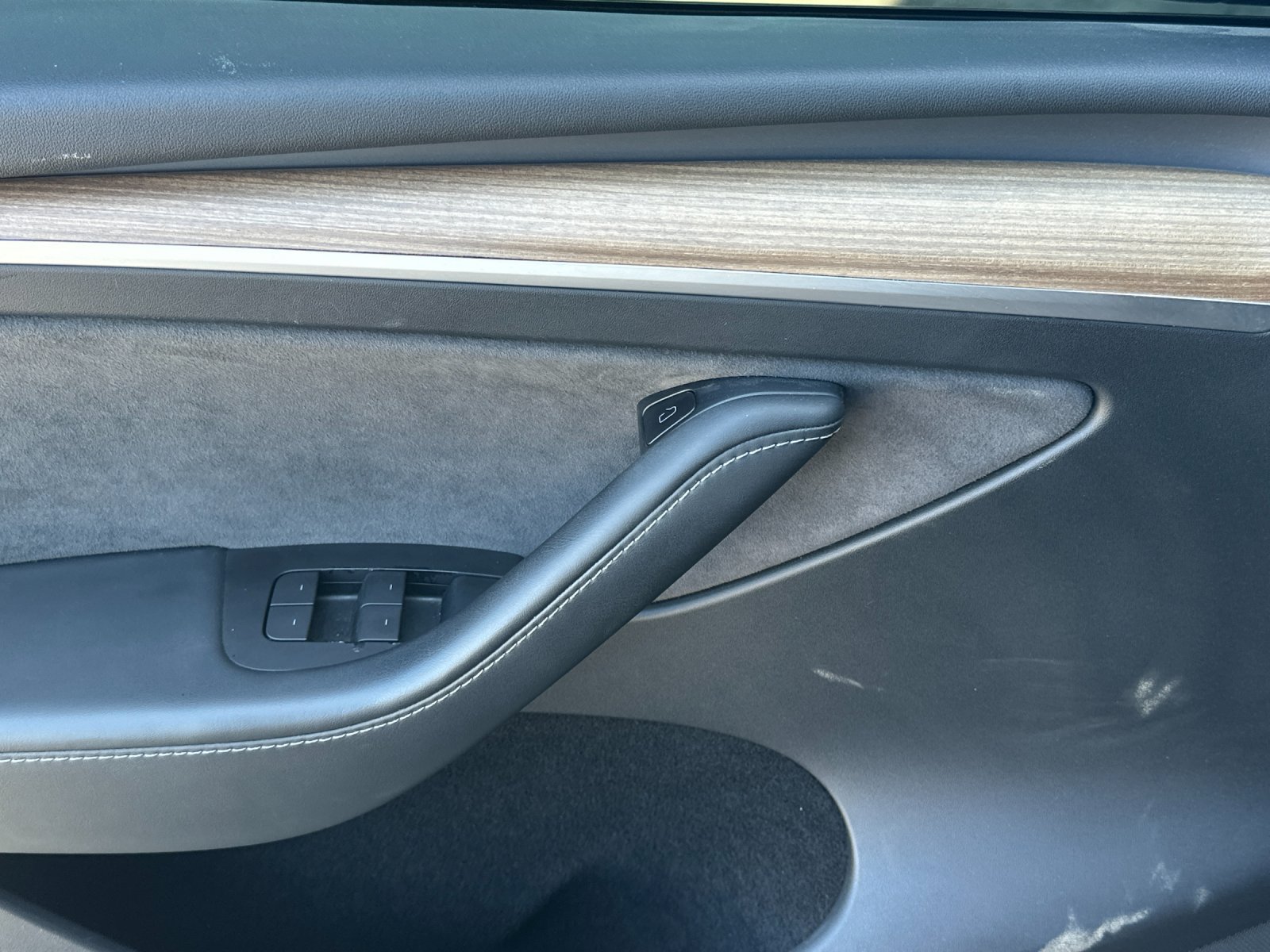 Used 2022 Tesla Model Y Performance AWD/4WD image 11