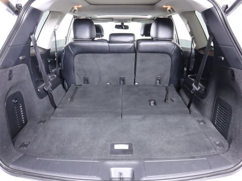 Used 2020 Nissan Pathfinder Platinum AWD/4WD image 40
