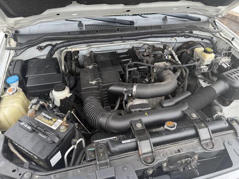 Used 2016 Nissan Frontier S image 5