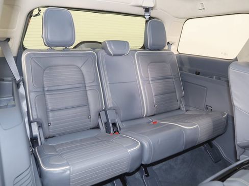 Used 2023 Lincoln Navigator Black Label image 15