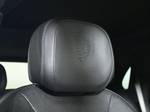 Used 2023 Porsche Cayenne Platinum Edition AWD/4WD image 50