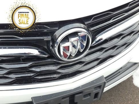 Used 2022 Buick Encore GX Essence w/ Advanced Technology Package image 9