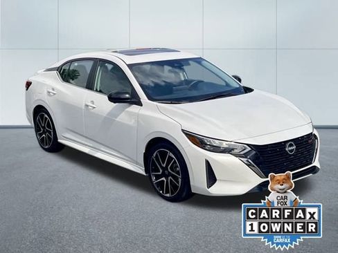 Certified 2024 Nissan Sentra SR w/ SR Premium Package image 3