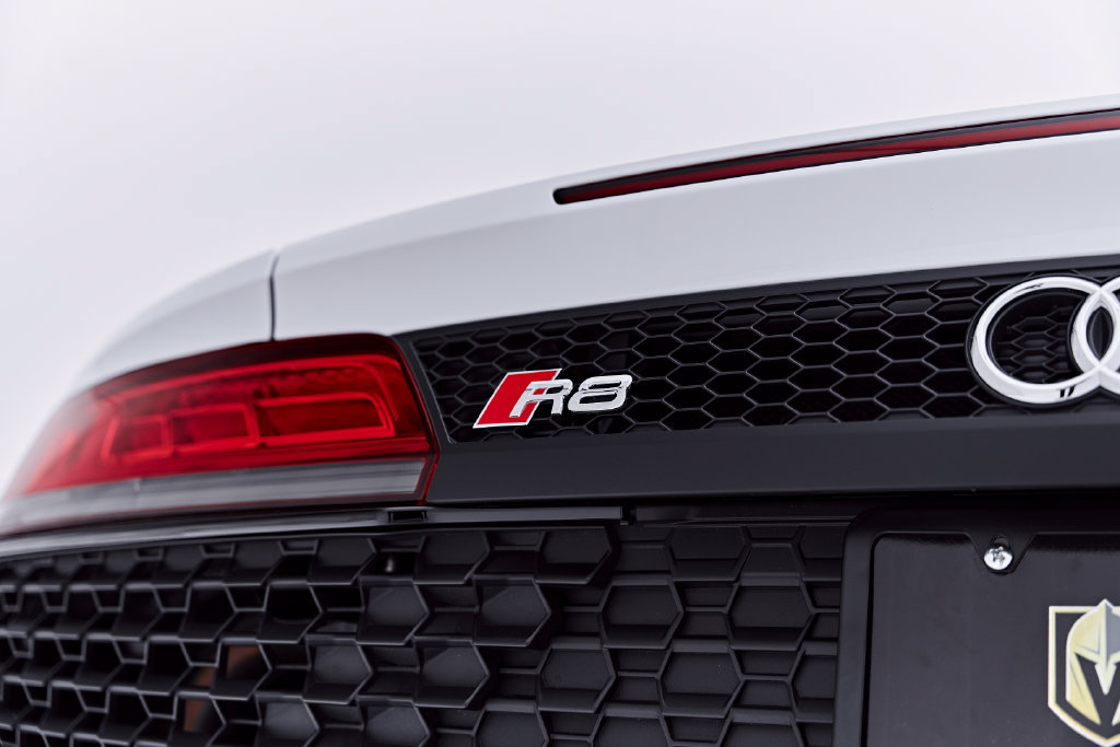 Used 2022 Audi R8 V10 performance w/ Carbon Exterior Package RWD image 38