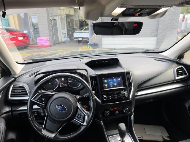 Used 2019 Subaru Forester Premium AWD/4WD image 28