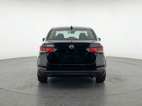 Used 2025 Nissan Versa SV image 7