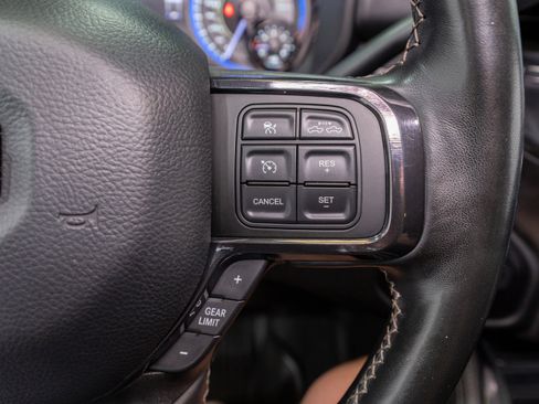 Used 2022 RAM 2500 Limited image 31