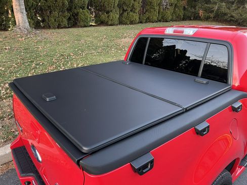 Used 2008 Ford Explorer Sport Trac Adrenalin image 66