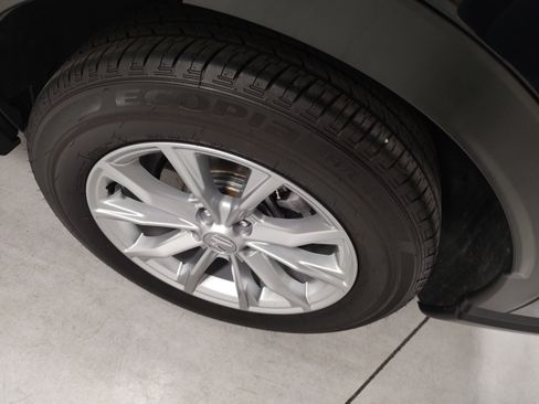 Used 2025 Honda CR-V EX-L image 14