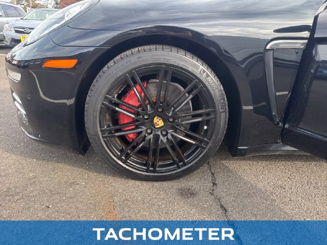 Used 2015 Porsche Panamera 4 AWD/4WD image 28