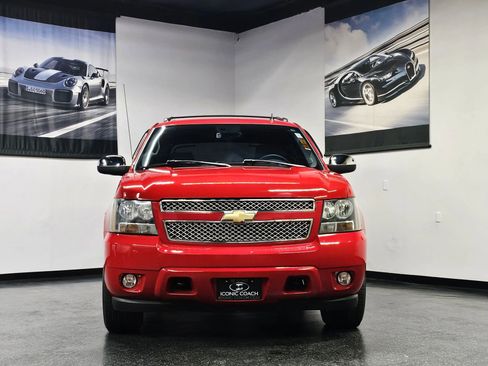 Used 2007 Chevrolet Avalanche LTZ w/ LTZ Preferred Equipment Group AWD/4WD image 3