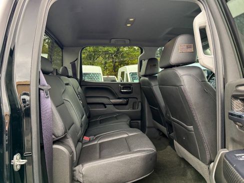 Used 2016 GMC Sierra 1500 SLT w/ SLT Preferred Package image 17