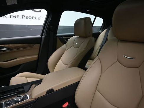 Used 2025 Cadillac CT5 Premium Luxury RWD image 16