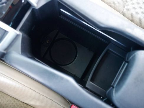 Used 2016 Honda Civic Touring image 36