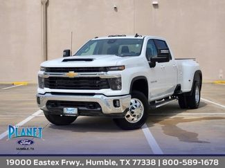Used 2025 Chevrolet Silverado 3500 LT w/ Safety Package video 1