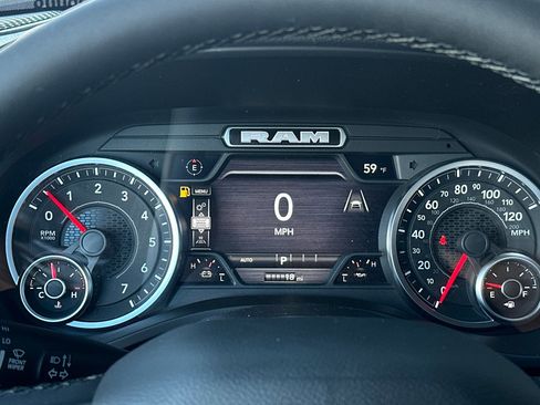New 2026 RAM 1500 4x4 Crew Cab image 23
