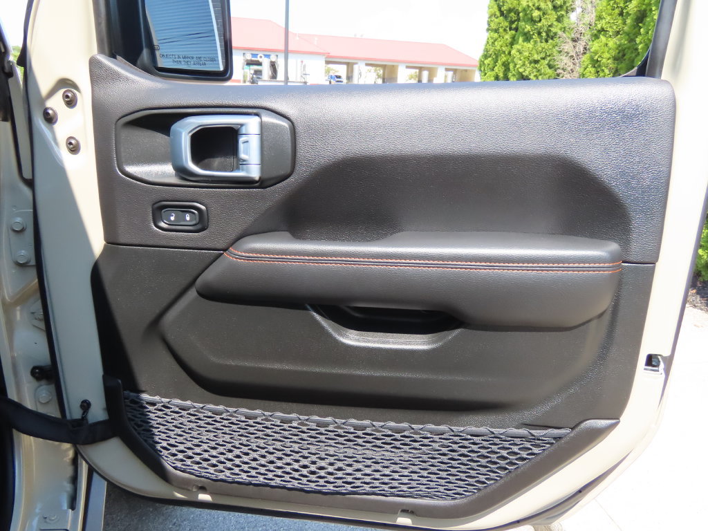 Used 2022 Jeep Gladiator Mojave w/ LED Lighting Group AWD/4WD image 34