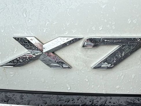 Used 2025 BMW X7 xDrive40i AWD/4WD image 19