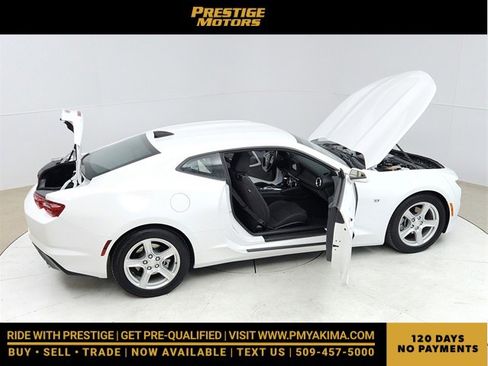 Used 2023 Chevrolet Camaro LT image 24