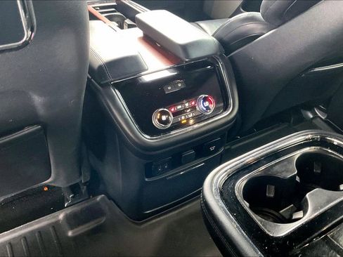 Used 2020 Lincoln Navigator L Reserve w/ Equipment Group 208A Reserve AWD/4WD image 21