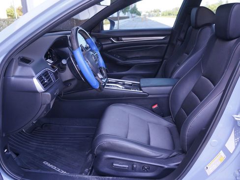 Used 2022 Honda Accord Sport image 25