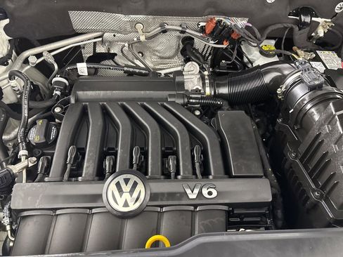 Used 2019 Volkswagen Atlas SE w/ Towing Package image 29