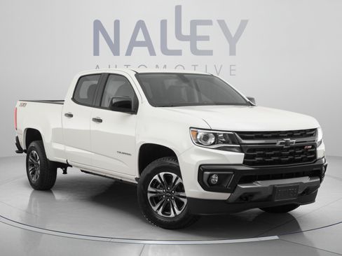 Used 2021 Chevrolet Colorado LT AWD/4WD image 11