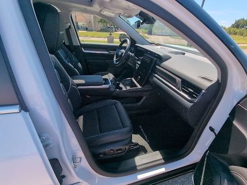 Used 2026 GMC Terrain Denali AWD/4WD image 4