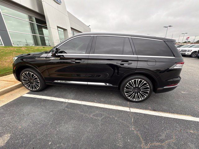 Used 2023 Lincoln Aviator Black Label w/ Class IV Trailer Tow Package AWD/4WD image 5