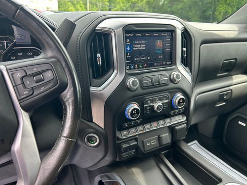 Used 2021 GMC Sierra 1500 SLT w/ SLT Convenience Package AWD/4WD image 27
