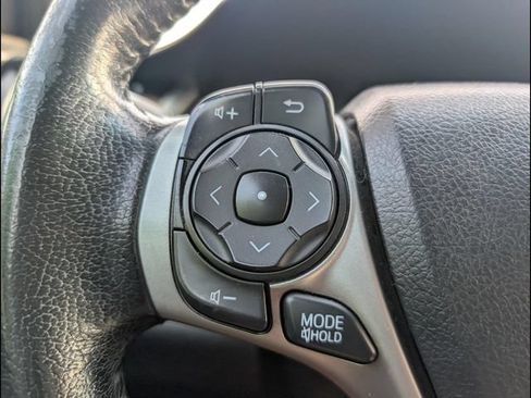 Used 2012 Toyota Camry SE FWD image 17