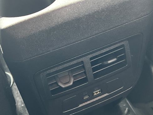 Used 2025 GMC Canyon Elevation w/ Convenience Package image 41