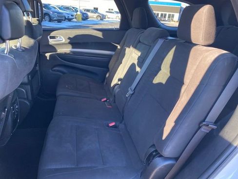 Used 2020 Dodge Durango SXT image 17