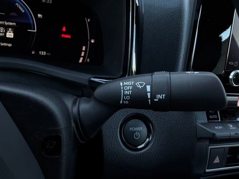 New 2026 Toyota Camry SE FWD image 34