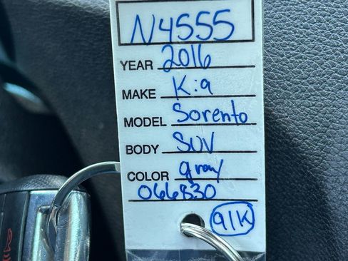 Used 2016 Kia Sorento FWD w/ LX Convenience Package image 35