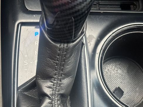 Used 2019 Toyota Camry SE image 14