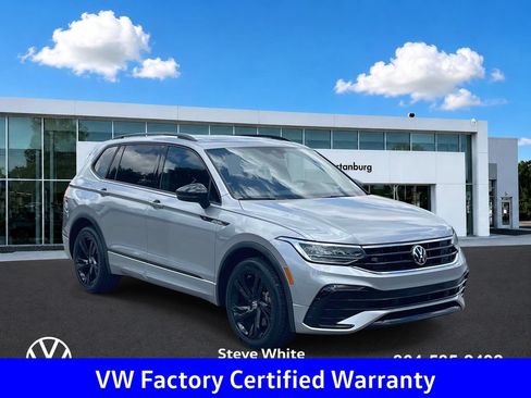 Certified 2023 Volkswagen Tiguan SE R-Line FWD image 1