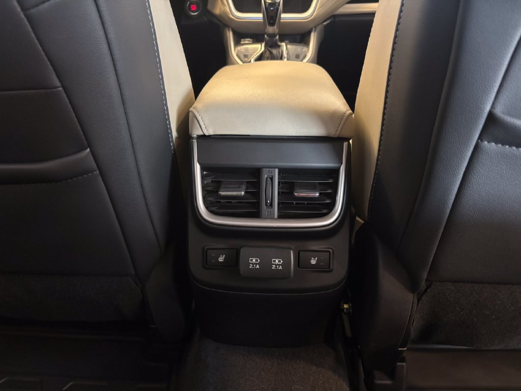 Used 2022 Subaru Legacy Limited AWD/4WD image 25