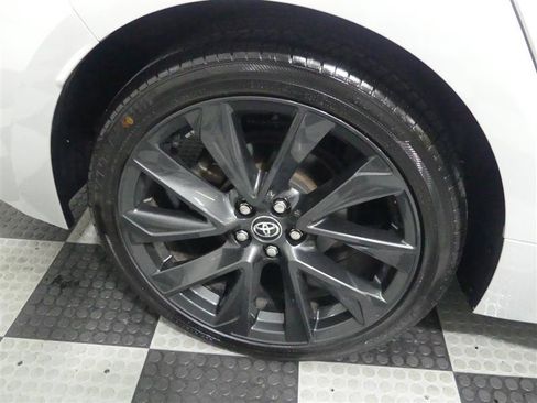 Used 2024 Toyota Corolla SE FWD image 16