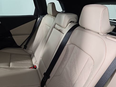 New 2026 BMW X3 xDrive30 w/ Premium Package image 17