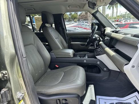 Used 2020 Land Rover Defender 110 HSE AWD/4WD image 29
