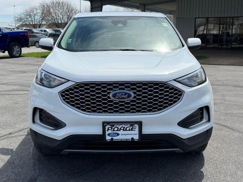 Used 2023 Ford Edge SEL AWD/4WD image 9