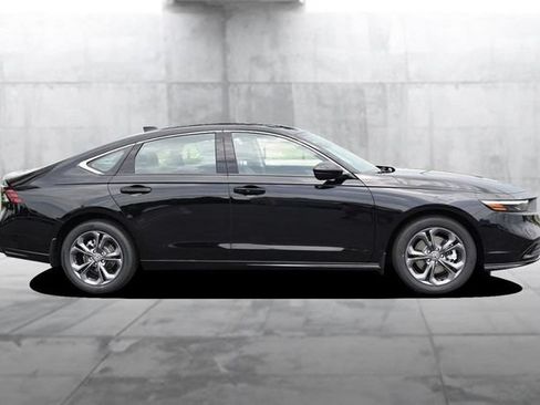 New 2026 Honda Accord EX-L image 5