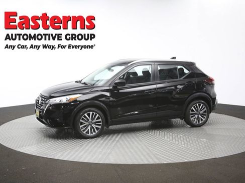 Used 2023 Nissan Kicks SV FWD image 56