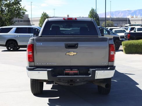Used 2007 Chevrolet Silverado 2500 LTZ w/ Safety Package AWD/4WD image 5