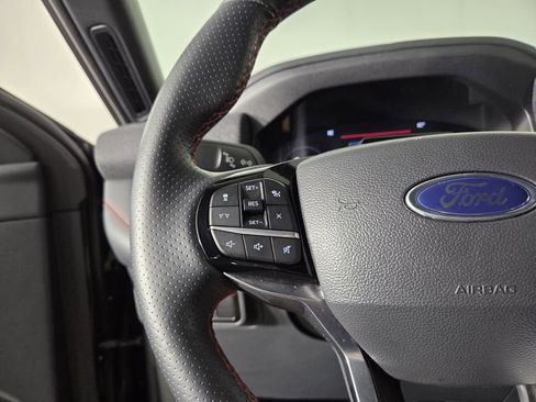 Used 2025 Ford Explorer ST-Line w/ ST-Line Street Pack image 24