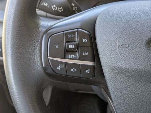 Used 2024 Ford Transit 250 148 Medium Roof RWD image 29