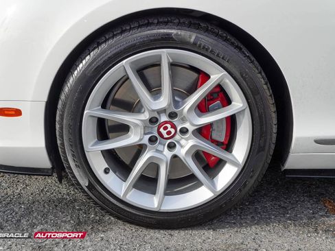 Used 2015 Bentley Continental GT V8 S image 13