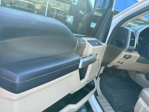 Used 2018 Ford F250 Lariat w/ Lariat Ultimate Package image 30