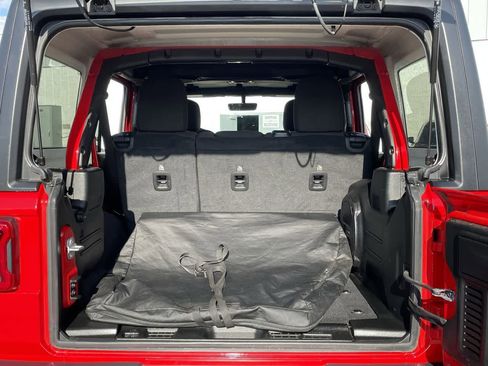 Used 2020 Jeep Wrangler Unlimited Rubicon image 17